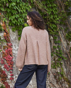 Cardigan med læg i ryggen