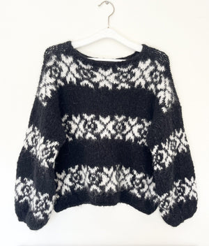 Vera Sweater med I-Cord kanter