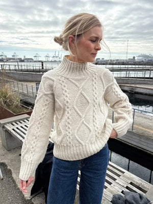 Saga Sweater
